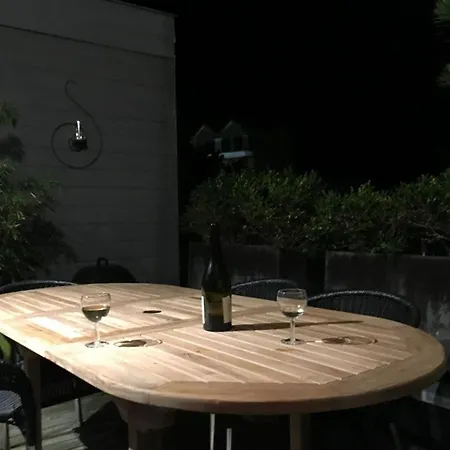 아파트 Maison De Pres De La