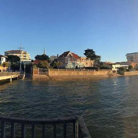 Maison De Pres De La Διαμέρισμα Αρασόν