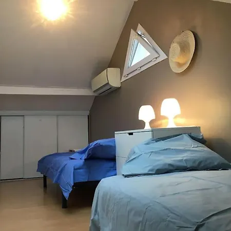 Maison De Pres De La Διαμέρισμα