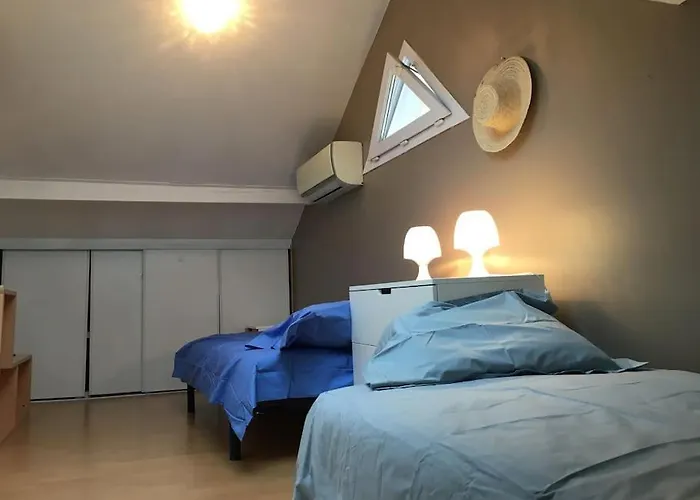 Maison De Pres De La Διαμέρισμα