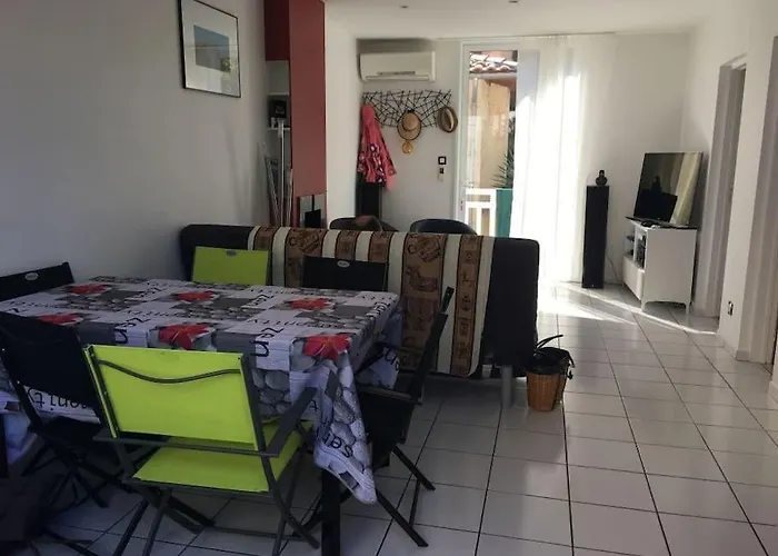 Maison De Pres De La * Αρασόν